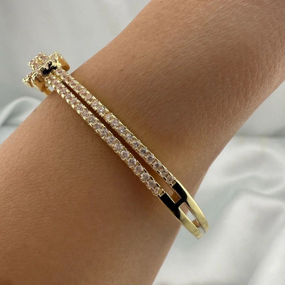 18k Gold color crystal adjustable Knot Bracelet